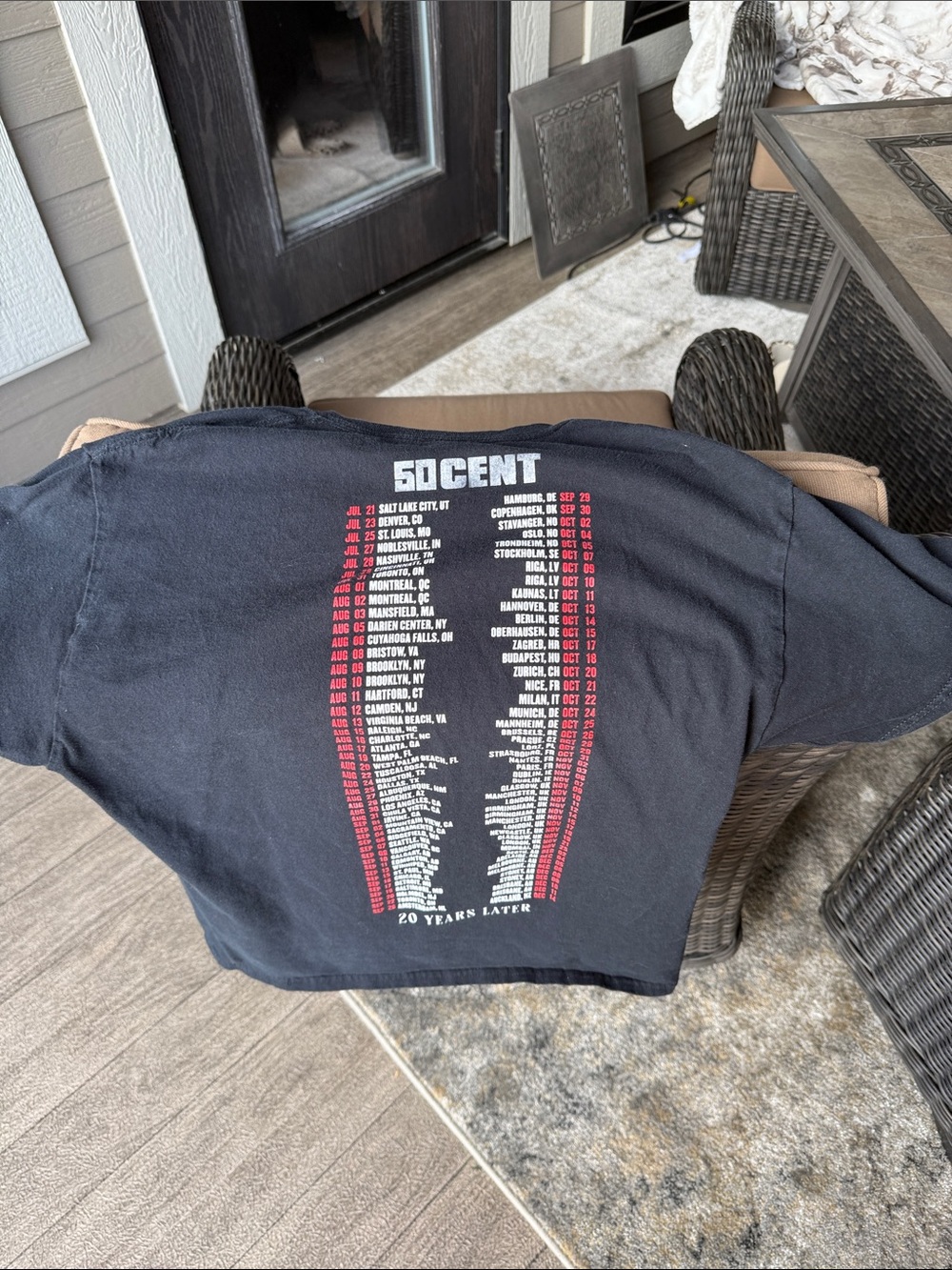 Men's Black Graphic Crewneck T-Shirt - Bold Red Print - Picture 2 of 3
